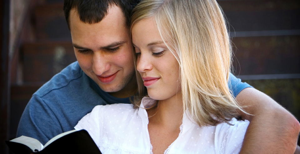 Who is Christen Noel Dating Now - Boyfriends & Biography () christen dating